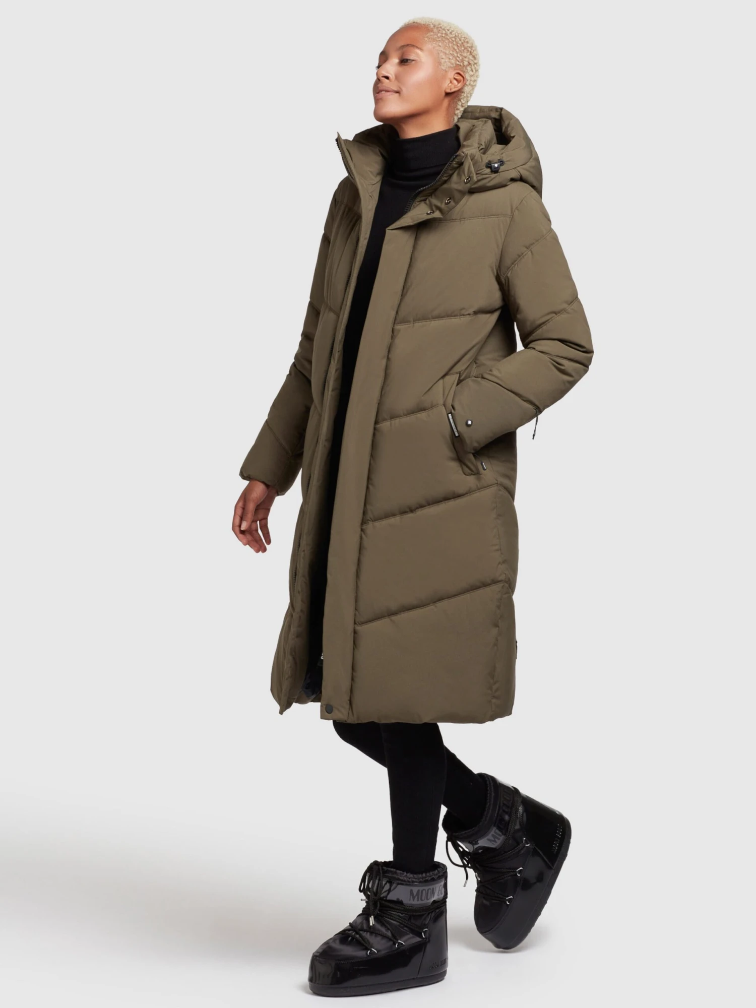 Manteaux dhiver Manteau d’hiver Torino2 Femme kaki Khujo Manteaux Dhiver Manteau D’hiver Torino2 Femme Kaki -Khujo 1afbf5fc547fd039d1662a9bc21e164b scaled