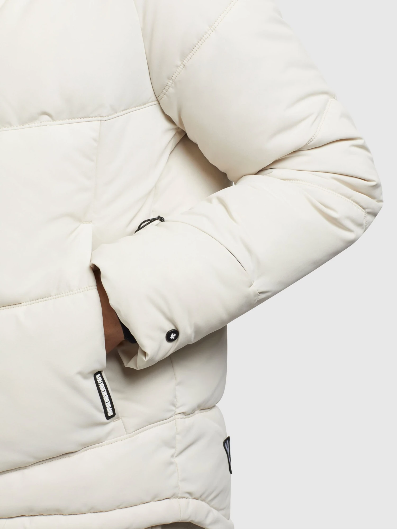 Vestes dhiver Veste d’hiver Monty 2 Femme blanc cassé Khujo Vestes Dhiver Veste D’hiver Monty 2 Femme Blanc Cassé -Khujo 20a512b8f121ed4be1984ea989b37208 scaled