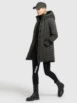 Khujo Vestes Dhiver Veste D’hiver Jerry Femme Olive 4 Khujo Vestes Dhiver Veste D’hiver Jerry Femme Olive -Khujo 268bd1d06aff8c6c9dfc59f7addd0f5b