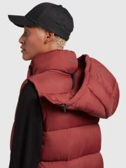 Khujo Vestes Sans Manches Gilet Magneta Femme Rouge Rouille -Khujo 50f2fbc77f7e0080cebac7c775125005