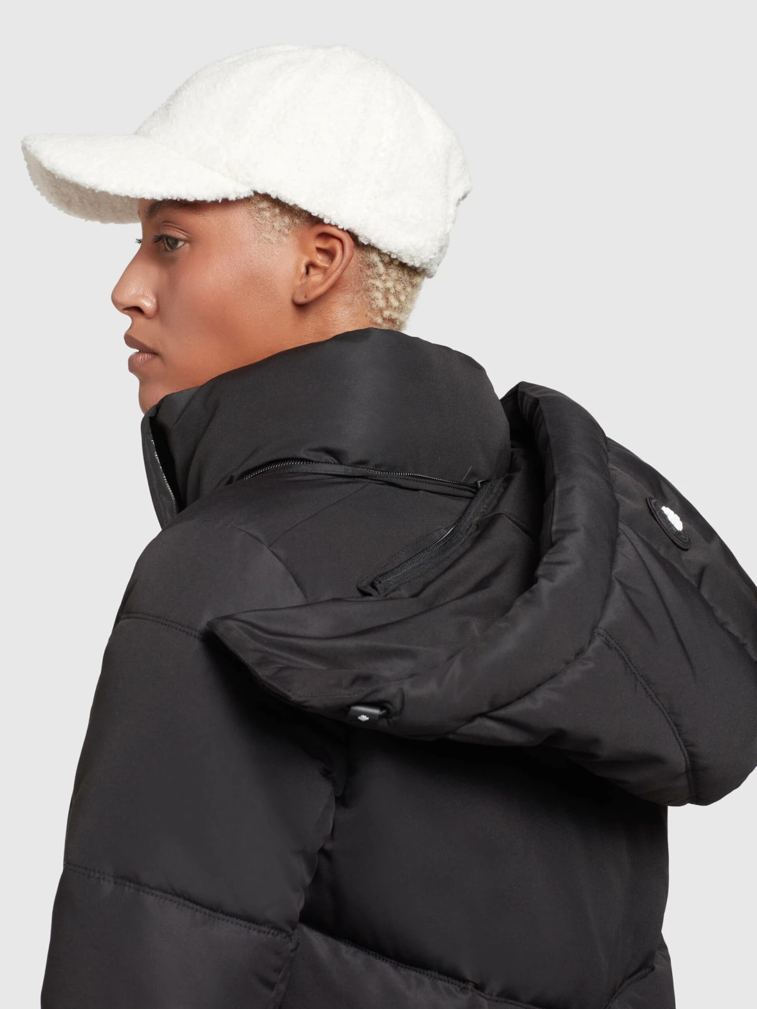 Manteaux dhiver Manteau d’hiver Limetta Femme noir Khujo Manteaux Dhiver Manteau D’hiver Limetta Femme Noir -Khujo 81be7289de0638423415f4a598ef1802 scaled