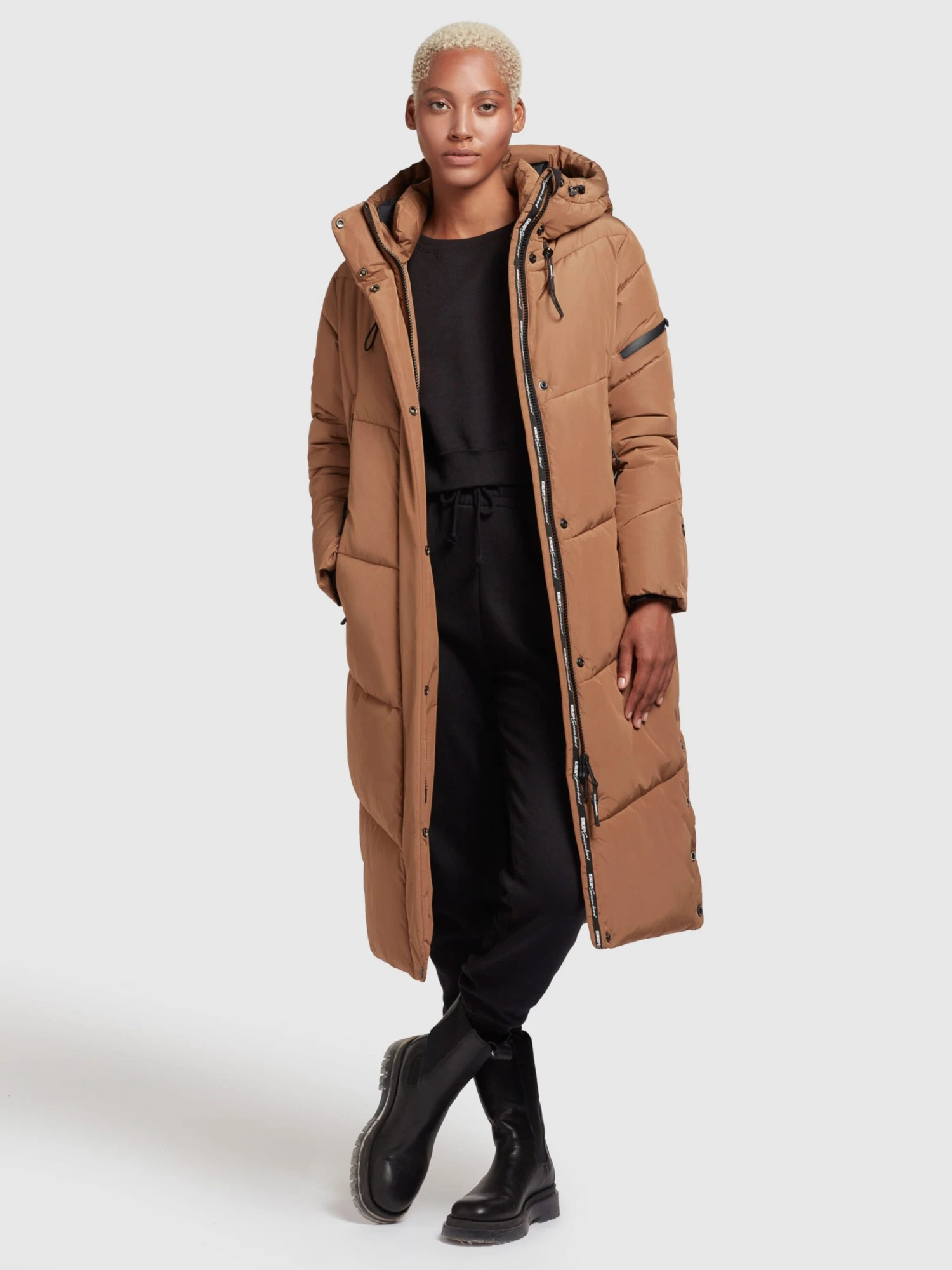 Manteaux de mi-saison Manteau mi-saison Sonje Femme caramel Khujo Manteaux De Mi-saison Manteau Mi-saison Sonje Femme Caramel -Khujo 899bc6374c7dc3040a4867d5013f74b9 scaled