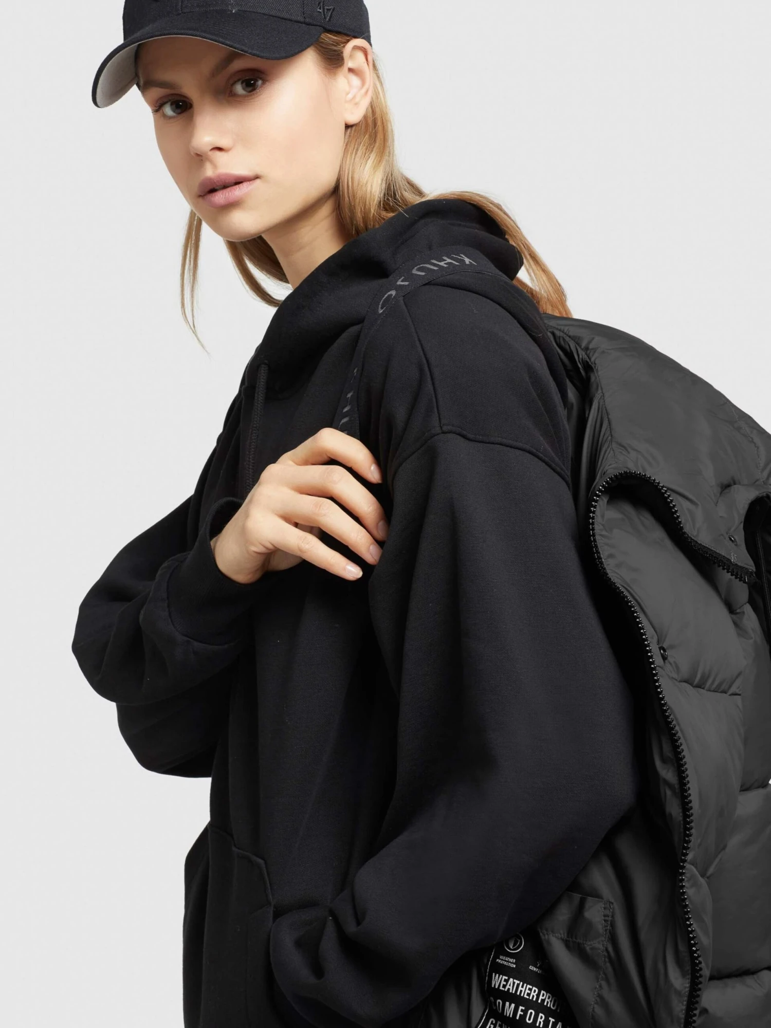 Vestes dhiver Veste d’hiver Franee Femme noir Khujo Vestes Dhiver Veste D’hiver Franee Femme Noir -Khujo 8c40eb54a1501e2f94d64b7b7ffb03cc scaled