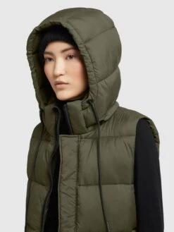 Khujo Vestes Sans Manches Gilet Eden Femme Kaki -Khujo c41c4bcaf14a02263770ff1ffe876720