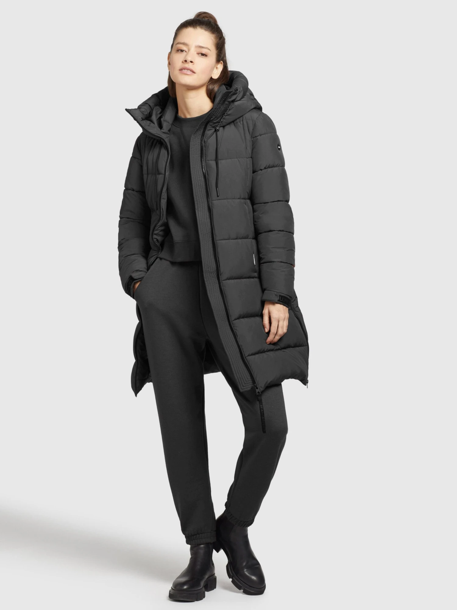 Manteaux dhiver Manteau d’hiver Youma Femme noir Khujo Manteaux Dhiver Manteau D’hiver Youma Femme Noir -Khujo ce14223c321ce8842173f93d1b14b0e8 scaled