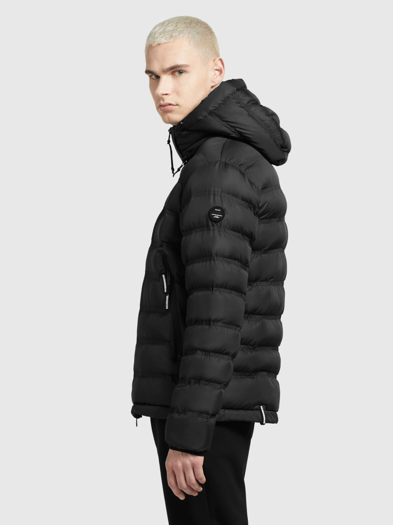 Vestes dhiver Veste d’hiver Gamer Homme noir Khujo Vestes Dhiver Veste D’hiver Gamer Homme Noir -Khujo ff776b4707cdcc306d8dc9d3c149574c scaled